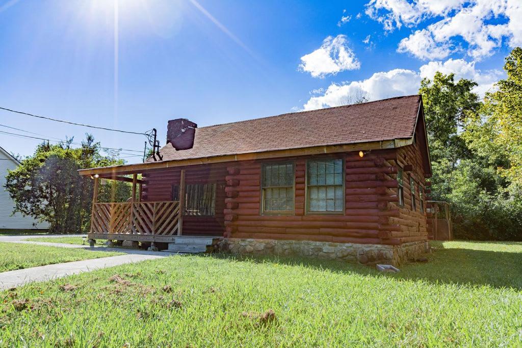 Вилла Authentic Log Cabin Mins From Chatts Best Sites Чаттануга Экстерьер фото